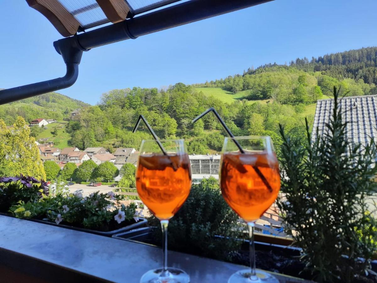 Gaestehaus Haaser Hotel Bad Peterstal-Griesbach Eksteriør billede