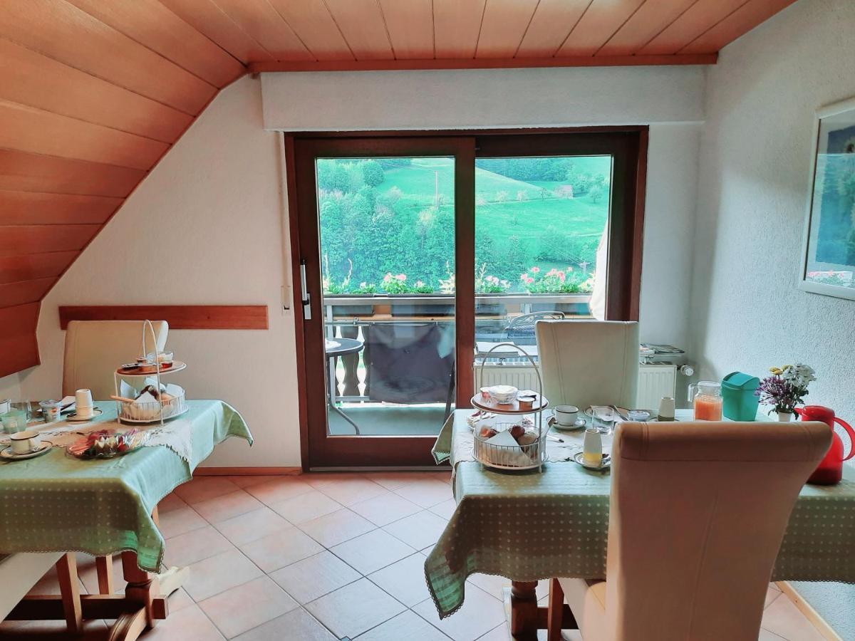 Gaestehaus Haaser Hotel Bad Peterstal-Griesbach Eksteriør billede